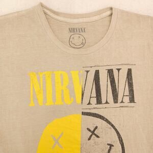 Nirvana Band Casual Crew Neck Graphic T-Shirt Adult Mens Size Large L Tan